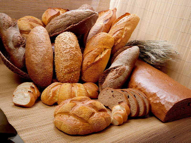 types of bread presentation