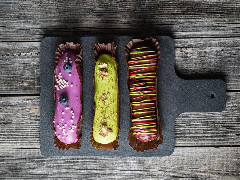 Eclairs Different