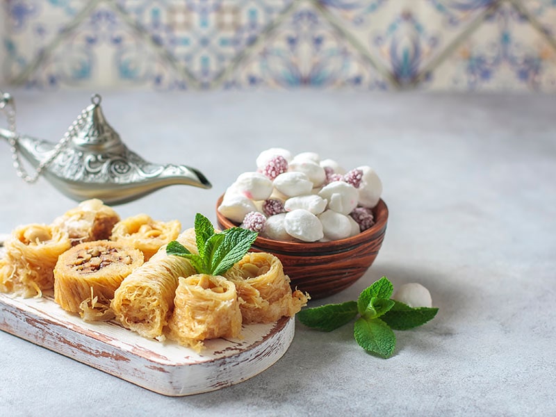 20 Amazing Armenian Desserts To Look For + (Armenian Nutmeg Cake)
