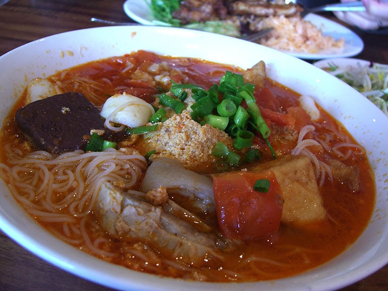 Meat And Vermicelli Tomato Soup