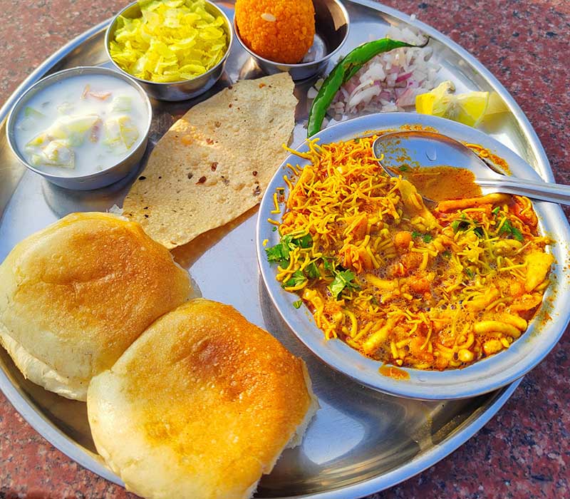 Misal Pav