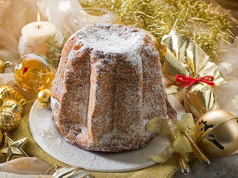 Pandoro Italian Bread