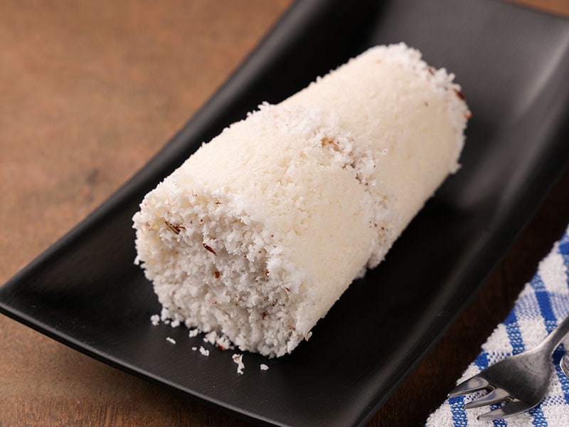 Steamed Rice Flour Cylinders