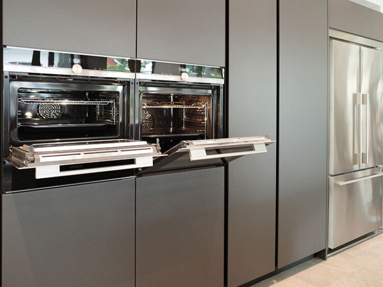 How To Keep Rotisserie Chicken Warm? A Detailed Guide 2023