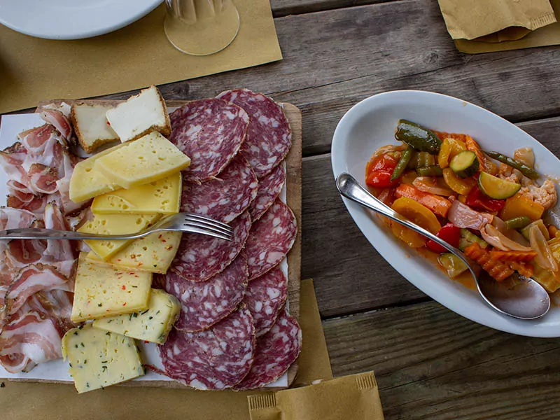 Venetian Cheese Salami