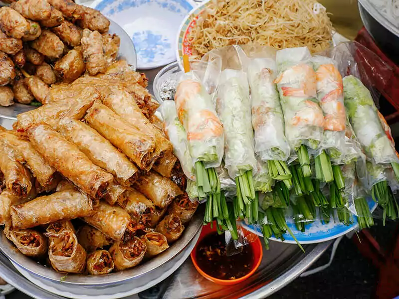 Vietnamese Street Foods