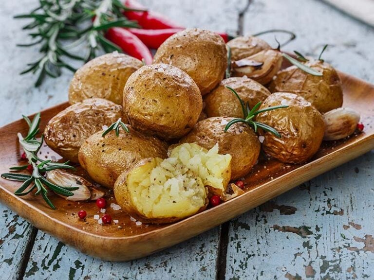 Baking Potatoes at 400°F Ultimate Timing Guide for 2024