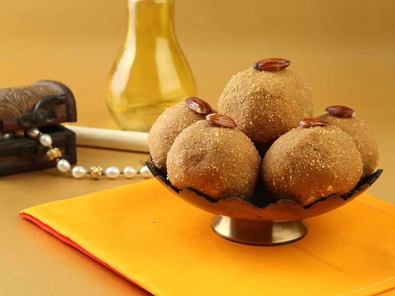 Besan Ladoo