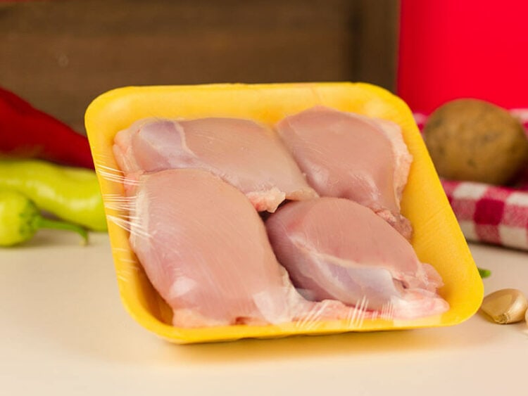 Why Does My Chicken Smell Like Eggs? Reasons & Fixes 2024