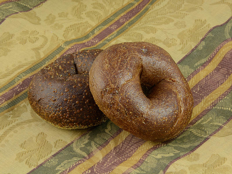 Pumpernickel Bagels