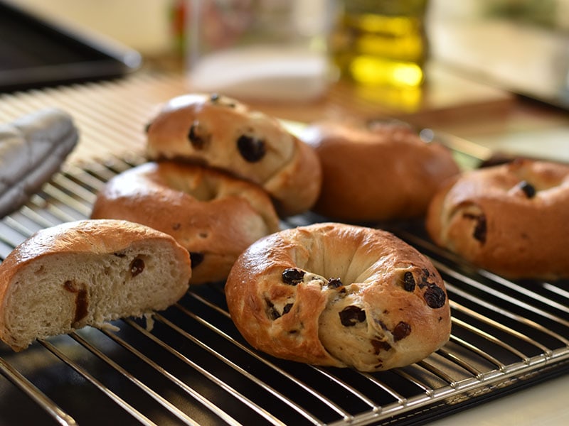 Raisin Bagels