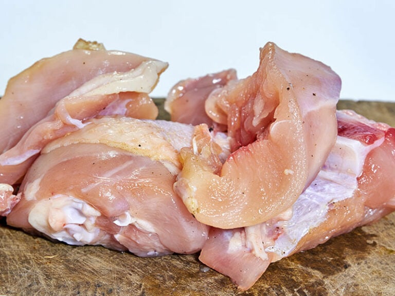 Why Does My Chicken Smell Like Eggs? Reasons & Fixes 2024