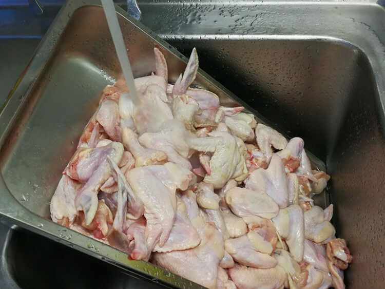 Perfectly Crispy Chicken Wings at 425°F Timing Guide 2024