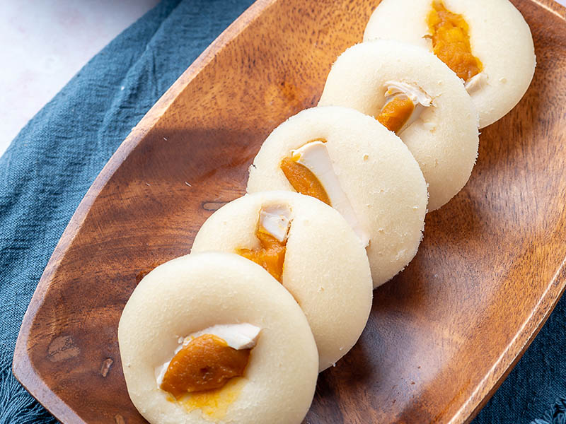 A Guide To 26 Must-Try Filipino Snacks You Can’t Miss + (Kwek-Kwek/ Fried Orange Quail Eggs)