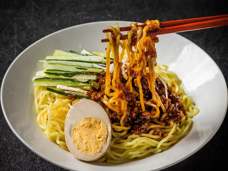 Zha Jiang Mian Noodle