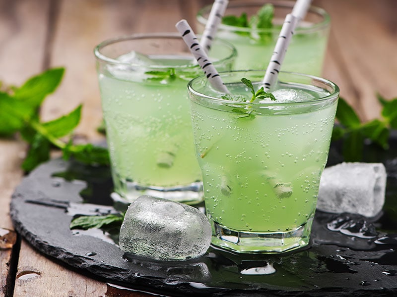 19 Representatives Of Best Green Cocktails To Taste In 2022 (+ Basil Vodka Gimlet)