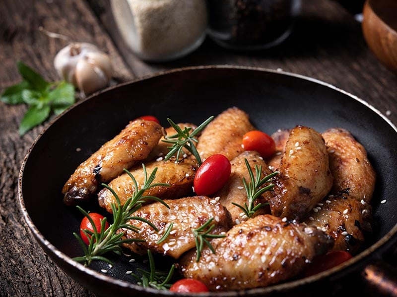 Frying Pan Chicken Wings