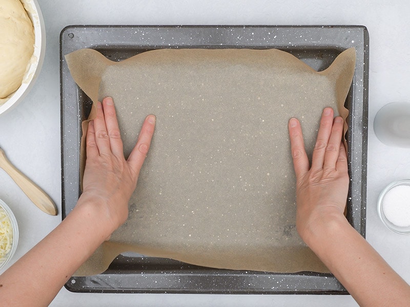 Line The Baking Pan With Aluminum Foil