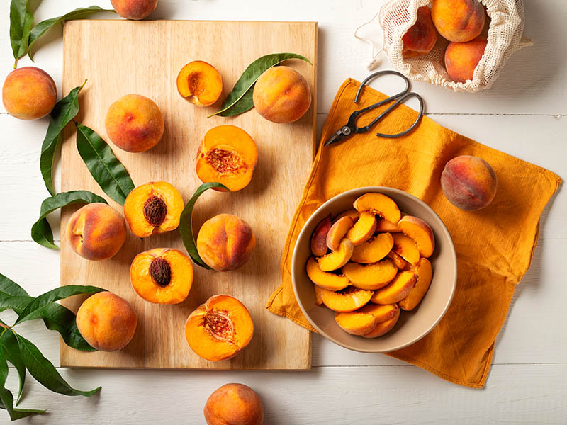 Peaches Juicy