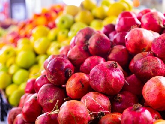 Why Are Pomegranates So Expensive? Insights for 2024