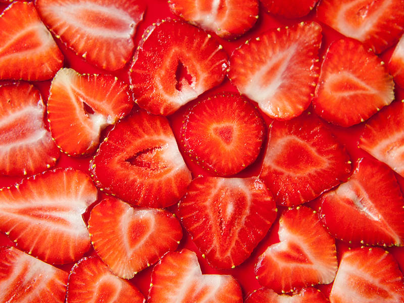 Consume Your Sliced Strawberries