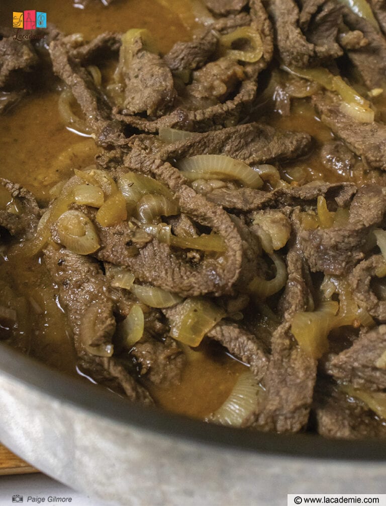 Cook The Bistec Encebollado