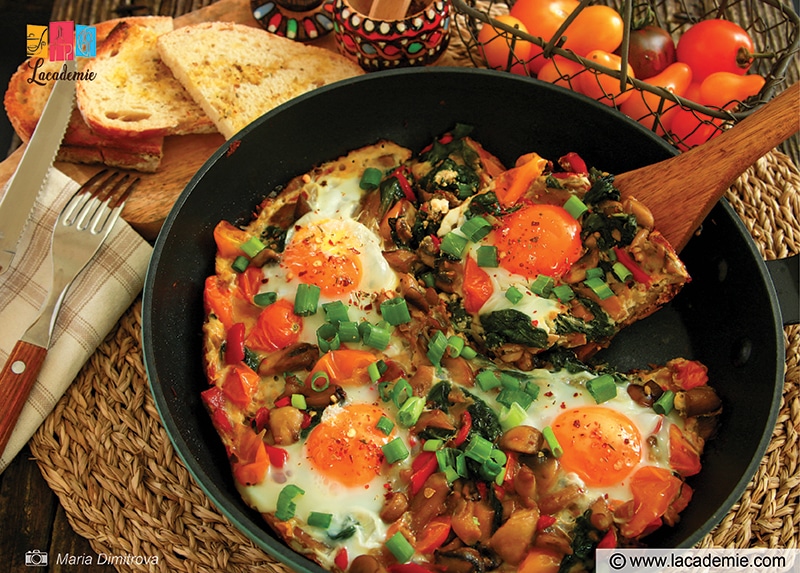 Best Spinach, Mushroom, and Egg Breakfast Skillet