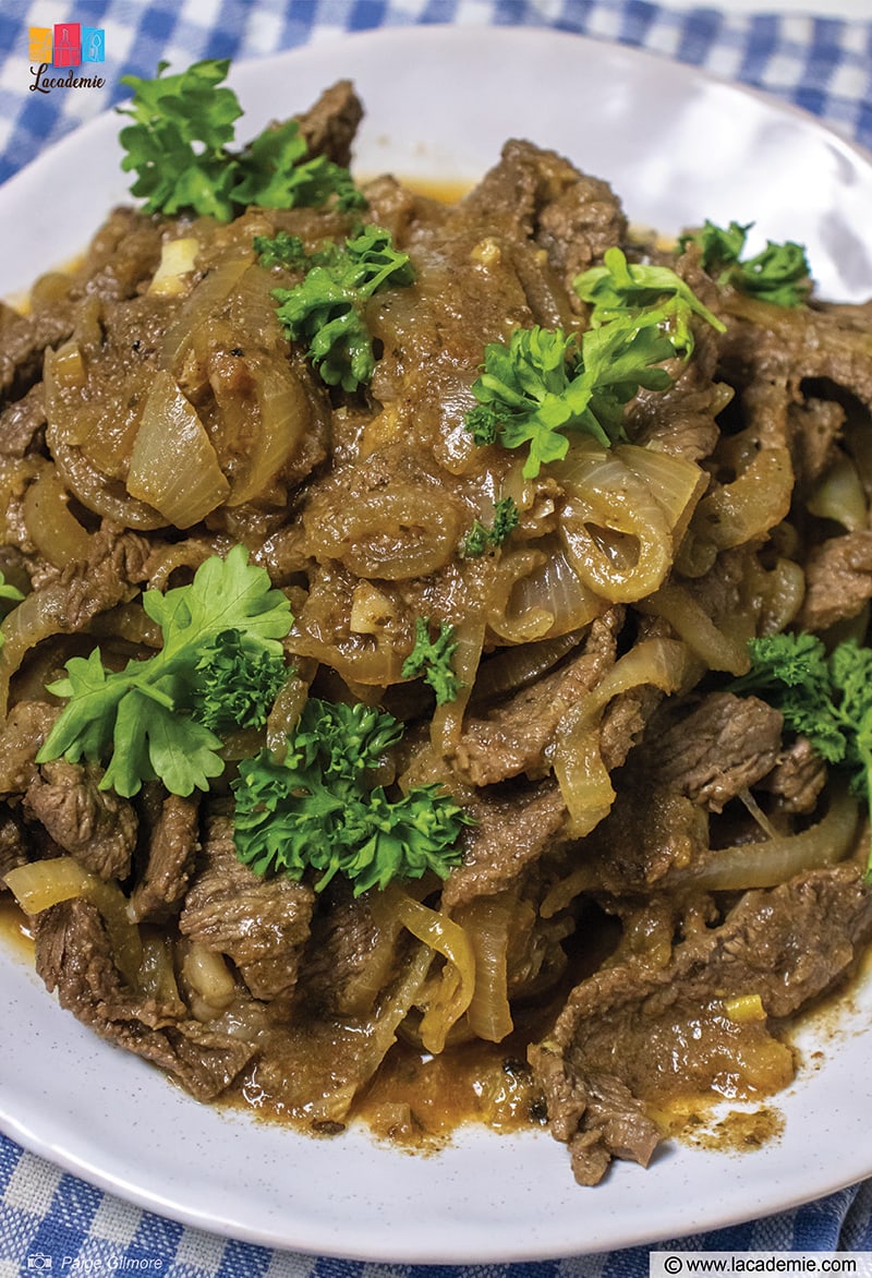 Warm Lively Bistec Encebollado