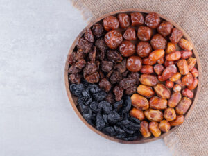 Dried vs. Fresh Dates: A Comprehensive Comparison