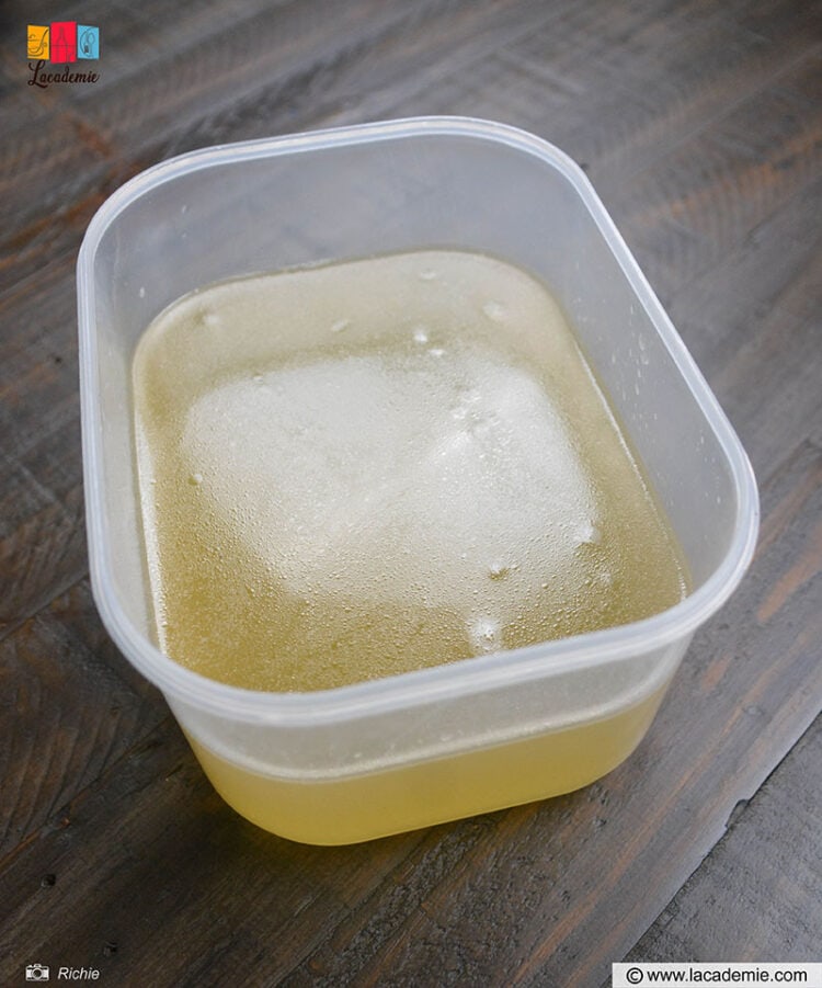 perfect-pork-bone-broth-top-recipe