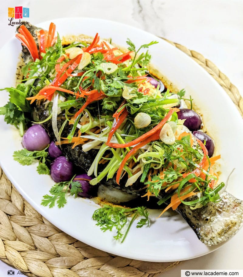 Steamed Fish With Ginger And Soy Sauce