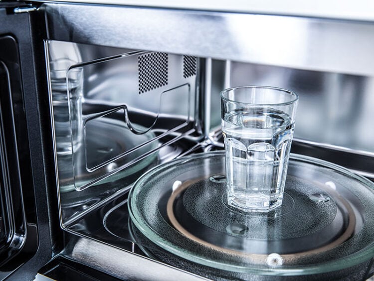 Can You Put Glass In The Microwave? Safety Tips In 2023