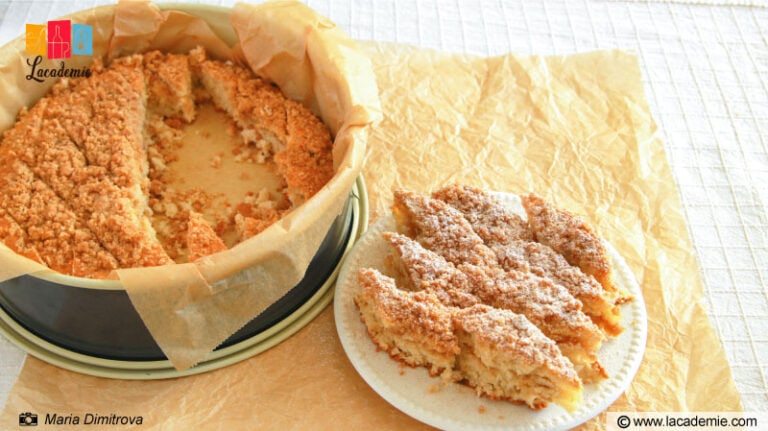 Serve Bisquick Coffee Cake