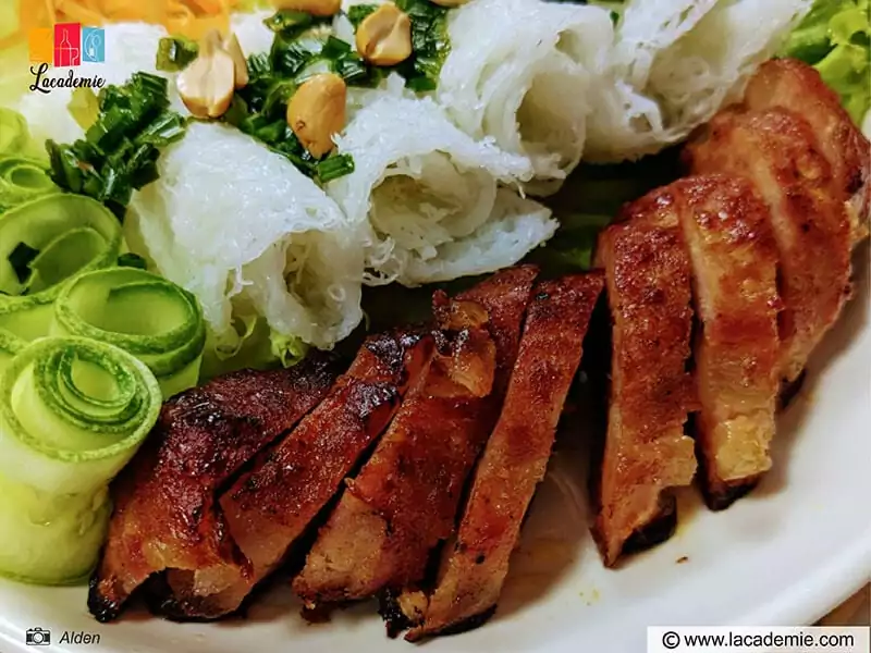 Vietnamese Grilled Pork Sausage (Nem Nướng)