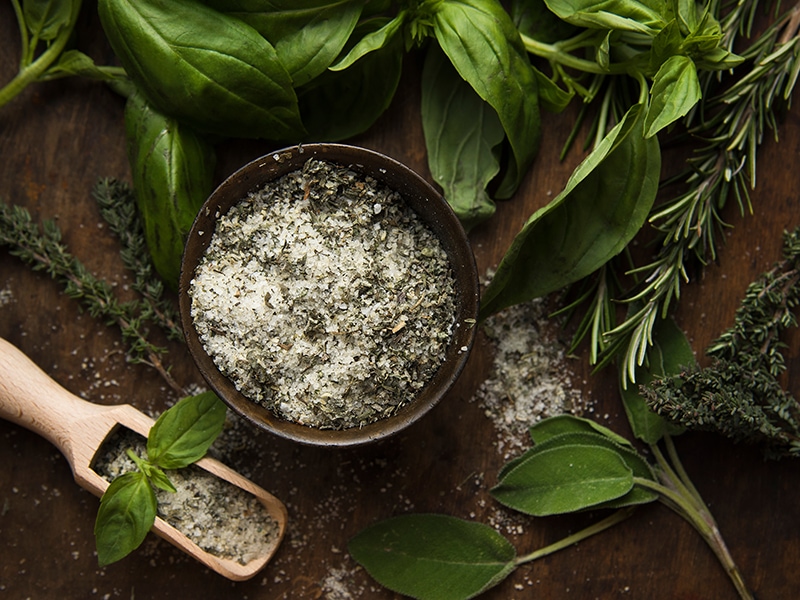 Basil with Salt