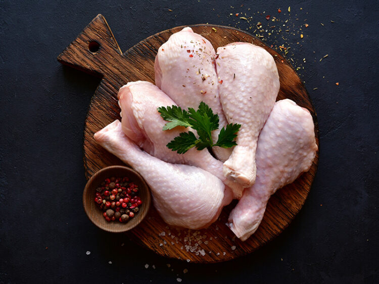 Chicken Thighs vs. Drumsticks Chicken Cuts Compared in 2024