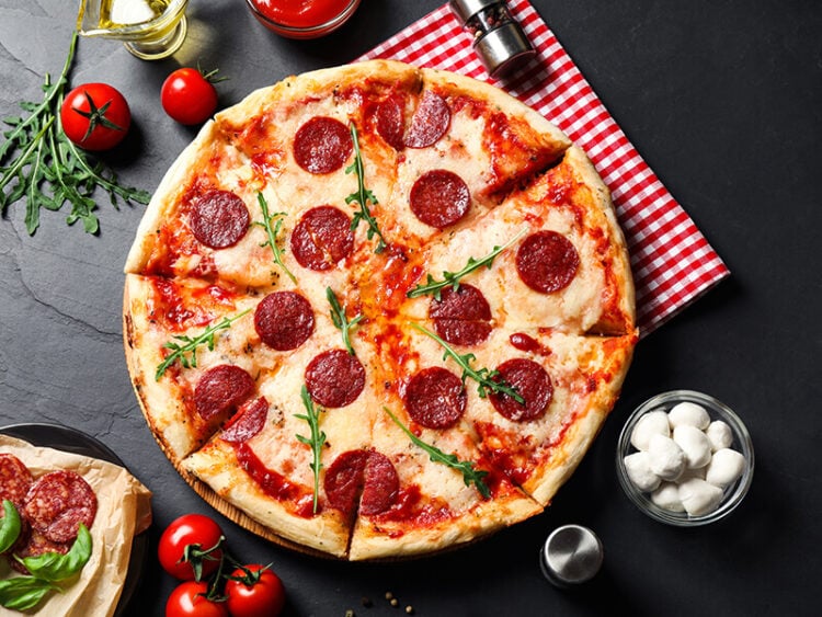 Can You Freeze Cooked Pizza? MindBlowing Hacks 2024