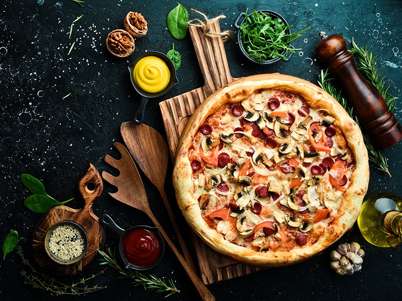 How To Use A Pizza Stone Without A Pizza Peel