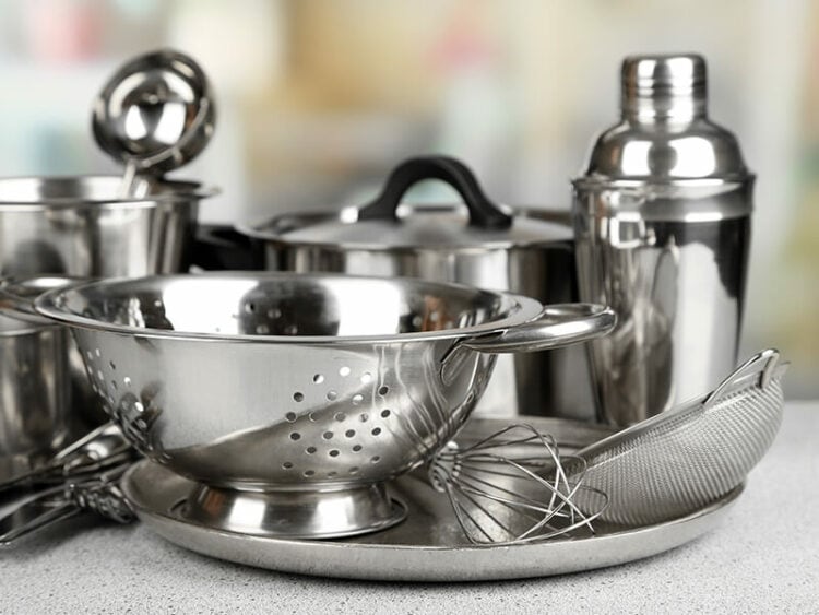 Can Stainless Steel Go In The Oven Tips To Use It Wisely 2023