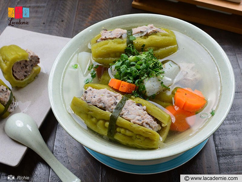 Stuffed Bitter Melon Soup (Canh Khổ Qua Nhồi Thịt)