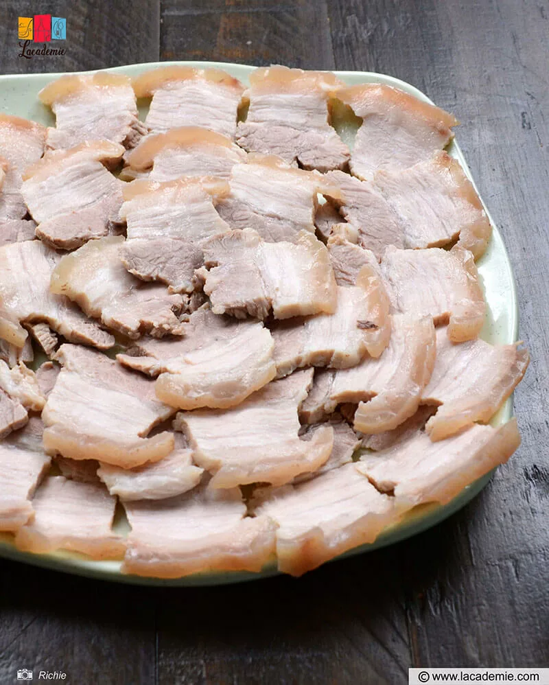 Cut The Boiled Pork Belly
