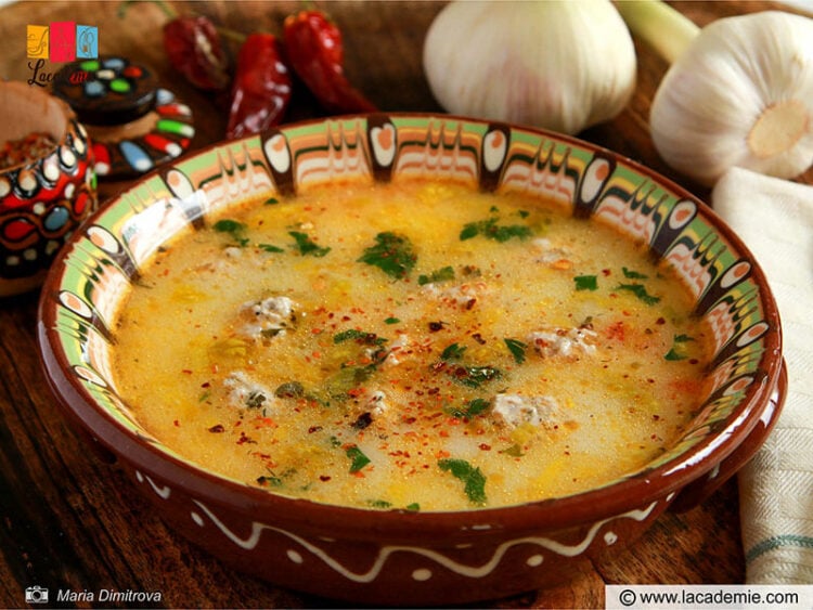 Authentic Bulgarian Supa Topcheta – Meatball Soup