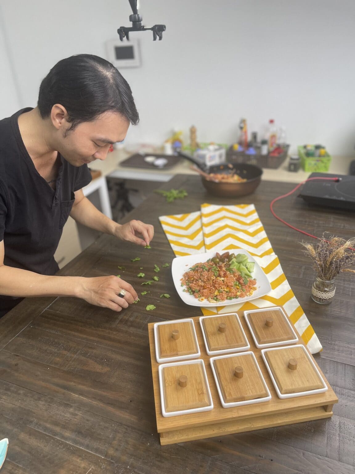 Richie decorates the dish