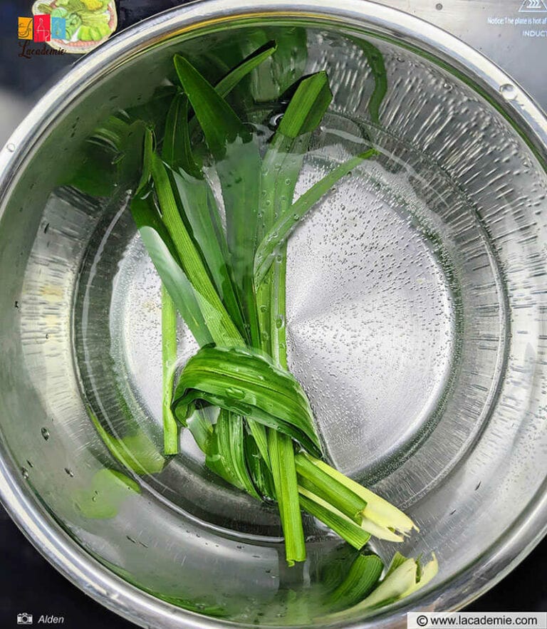 Boil Quarts Of Water And Pandan Leaves