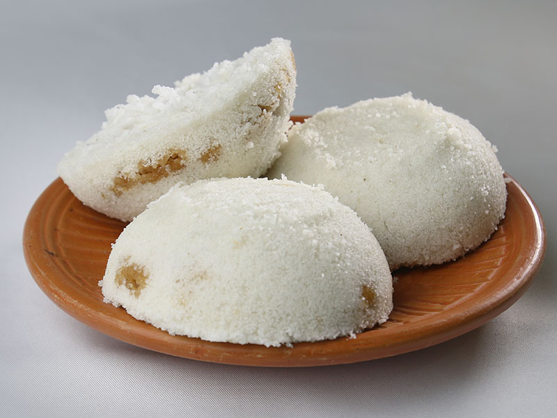 Cake Bhapa Pitha