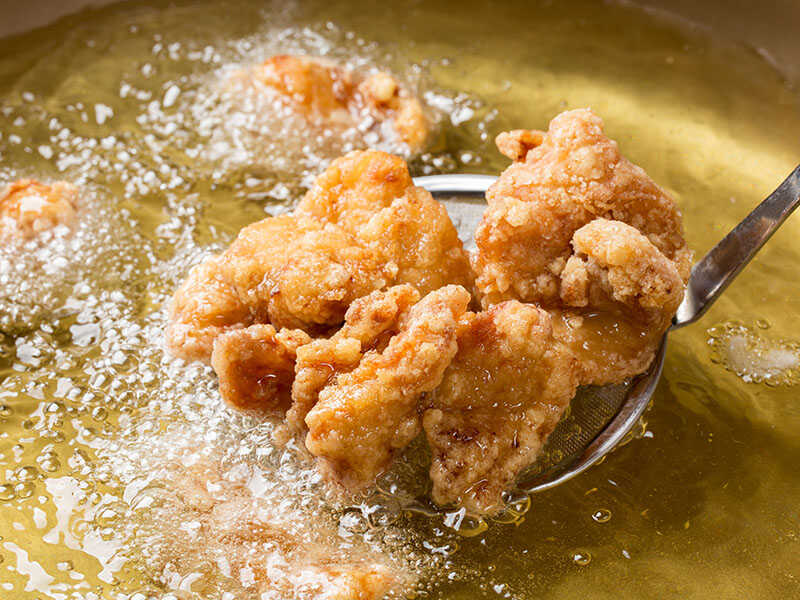 Karaage Flouring And Deep Frying