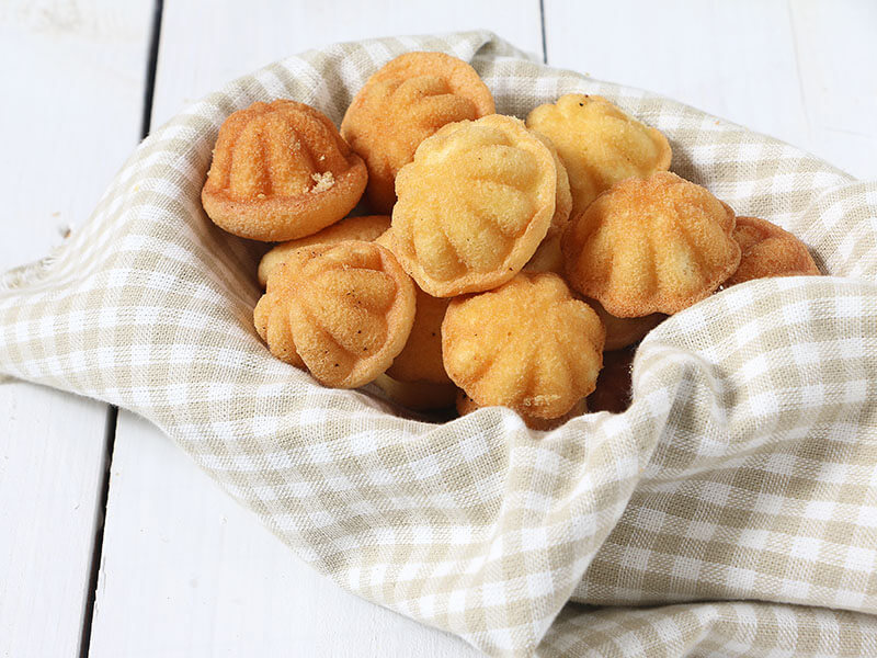 Kuih Bahulu