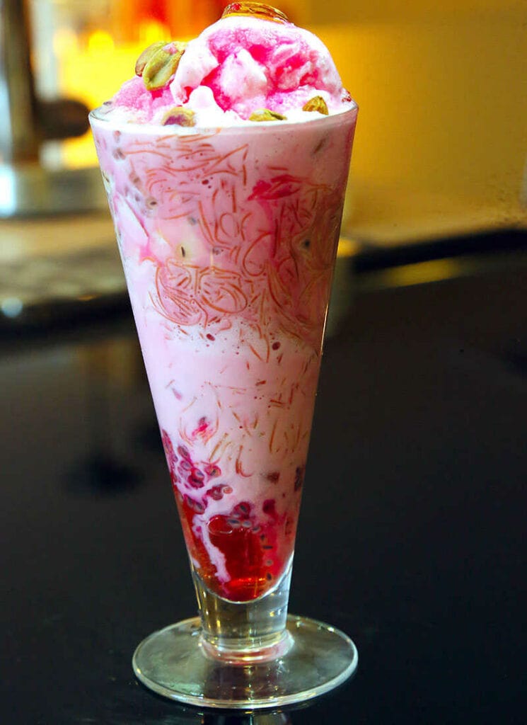 Sweet Strawberry Falooda