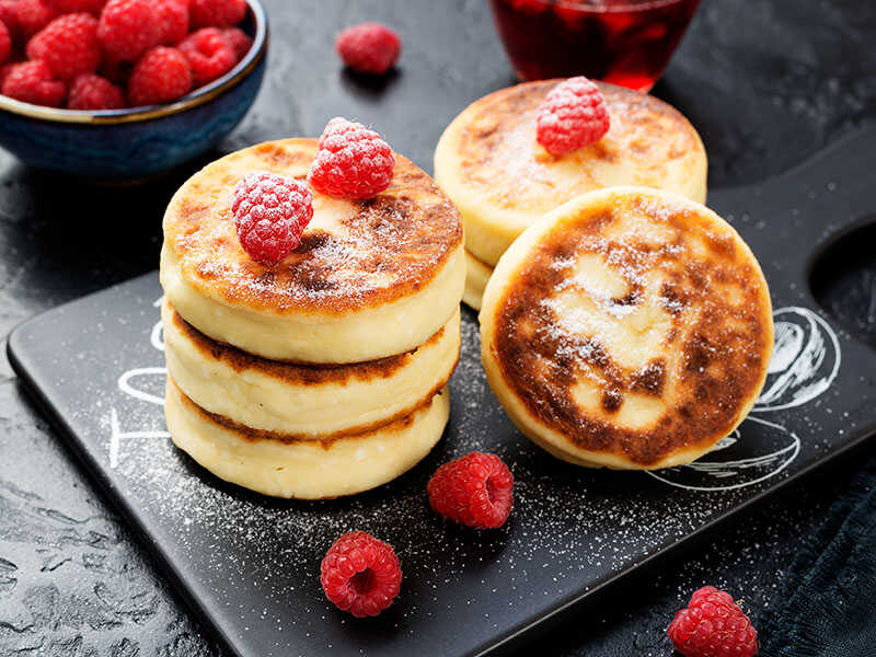 Syrniki Fresh Raspberries