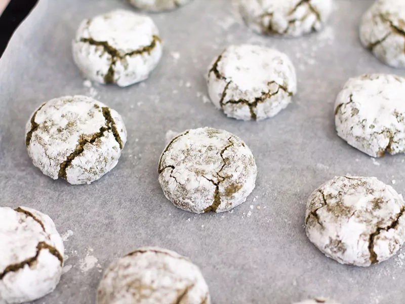 Amaretti Cookies